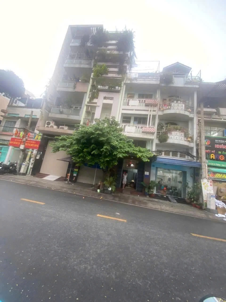 Bán nhà mặt tiền 241 Đào Duy Từ, Phường Diên Hồng, Tp Hồ Chí Minh giá 27 tỷ