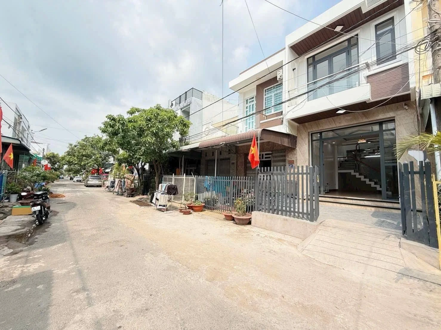 Bán nhà riêng tại Sư Vạn Hạnh, Phường Long Xuyên, An Giang giá 2 tỷ  880 triệu
