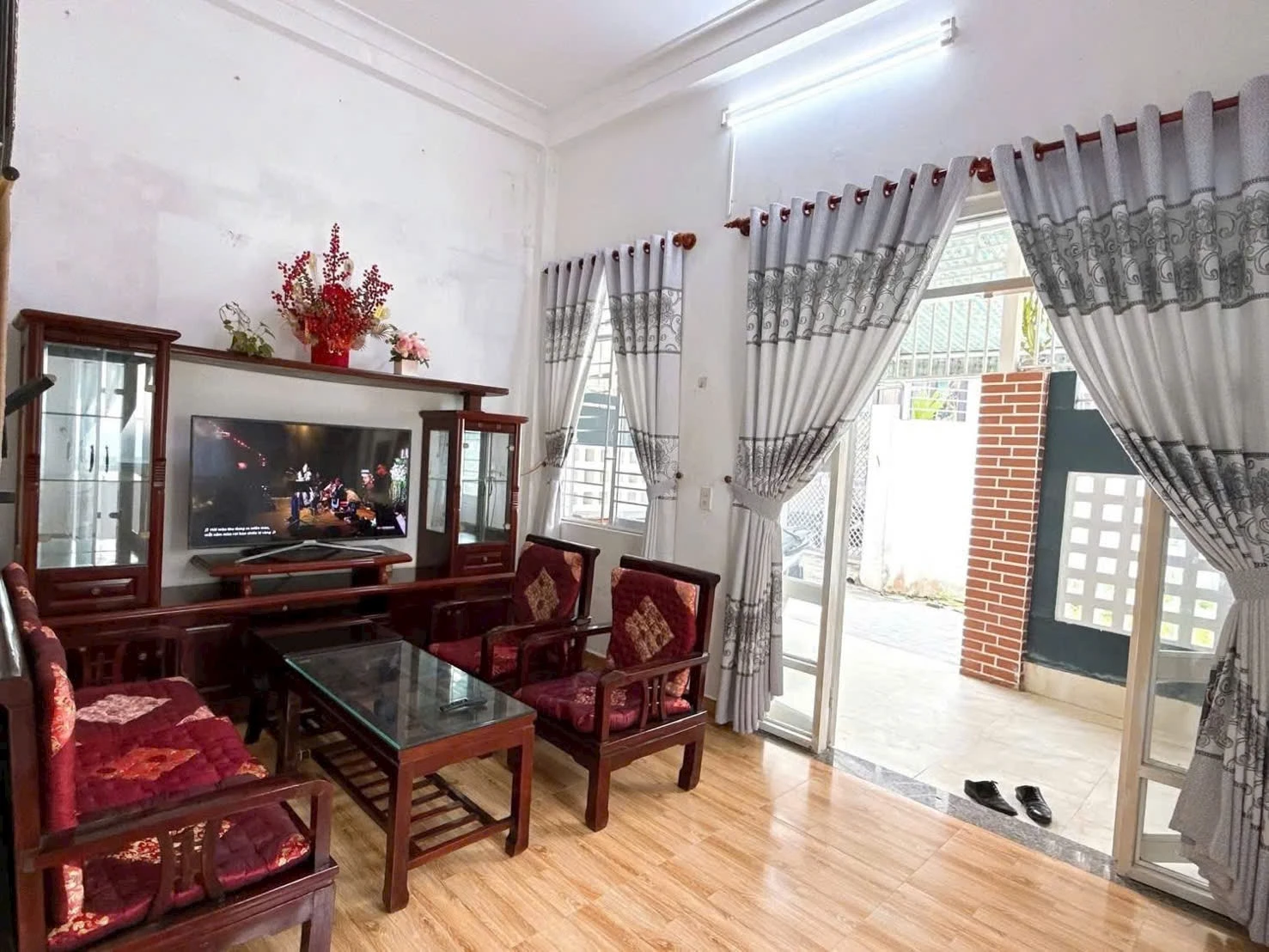 Bán nhà 2 Tầng Chế Lan Viên, Phường Thuận Hóa, Huế giá 2 tỷ  350 triệu