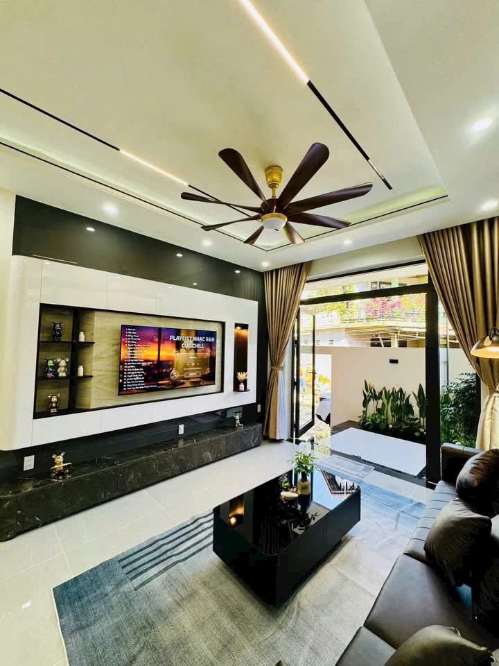 Bán nhà 2 Tầng Dương Quảng Hàm, Phường Thủy Xuân, Huế giá 3 tỷ  680 triệu
