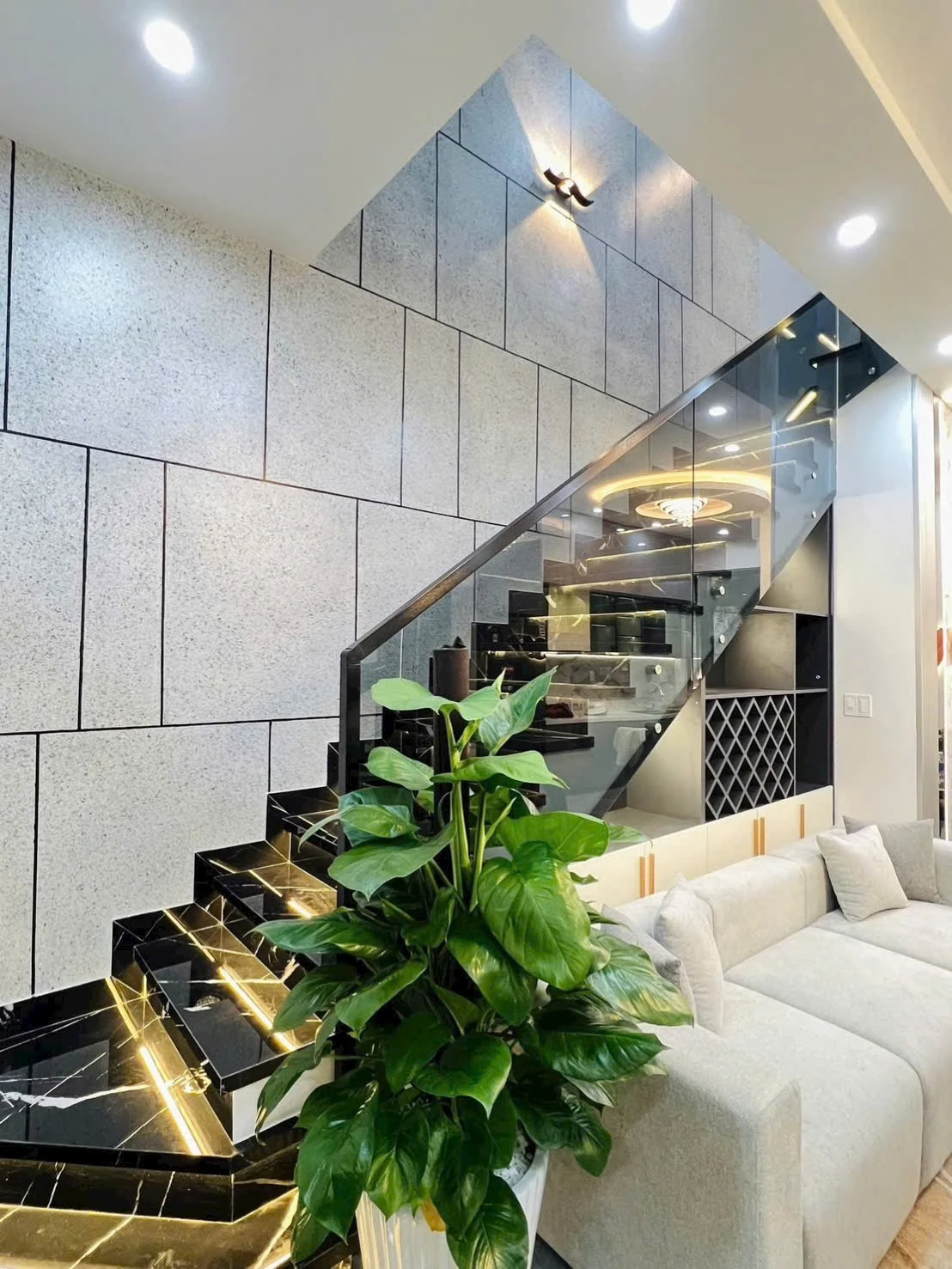 Bán nhà Kiệt Huyền Trân Công Chúa, Phường Thủy Xuân, Huế giá 3 tỷ  100 triệu