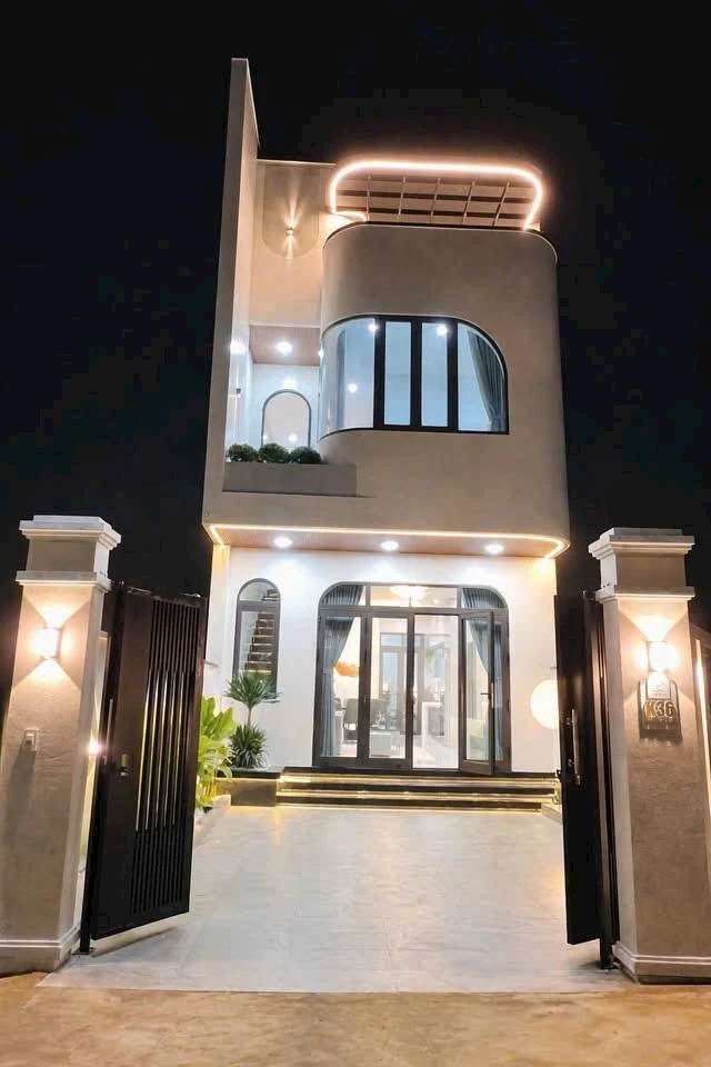Bán nhà Kiệt Huyền Trân Công Chúa, Phường Thủy Xuân, Huế giá 3 tỷ  100 triệu