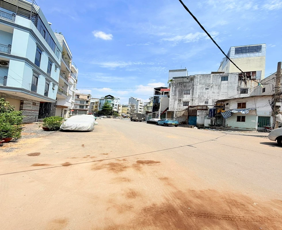 Bán CHDV HXH Thăng Long, P. Tân Sơn Nhất, TPHCM, 42m2, 6 tầng, ngang 5.3m. Thu gần 40tr/ tháng