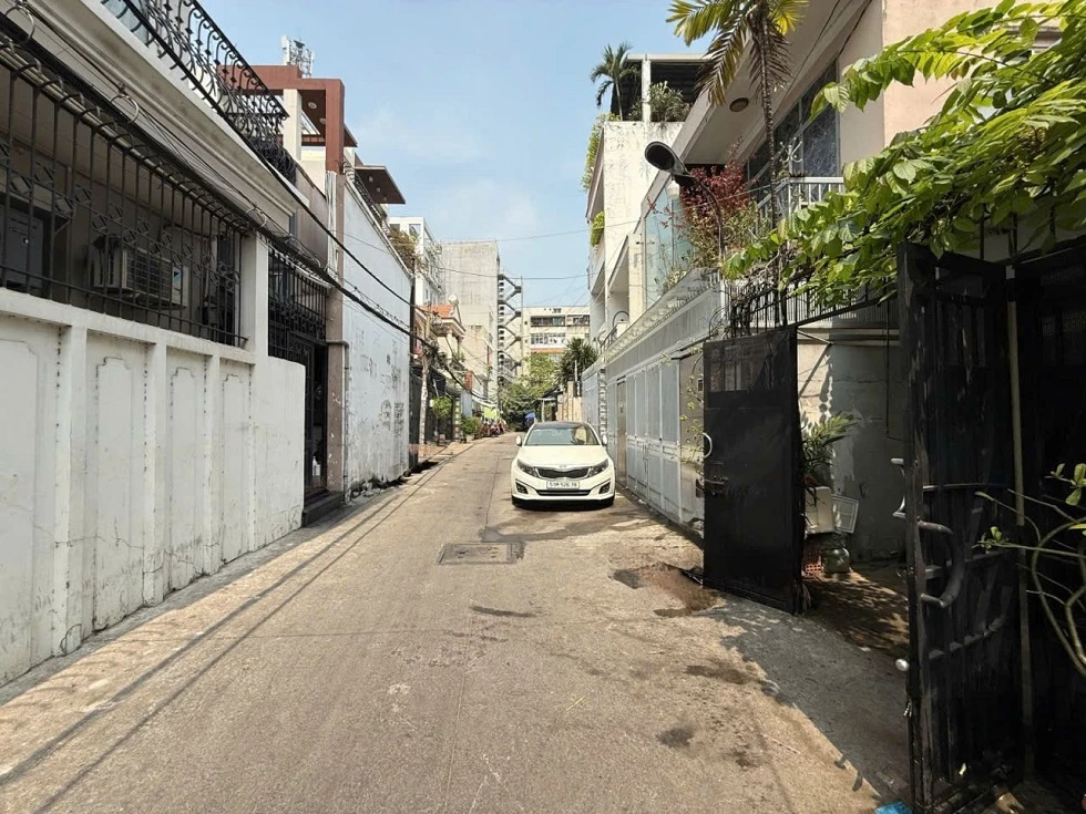 Bán nhà HXH Nguyễn Xí, P13, Bình Thạnh cũ, 52m2. 2 tầng, giá cực rẻ