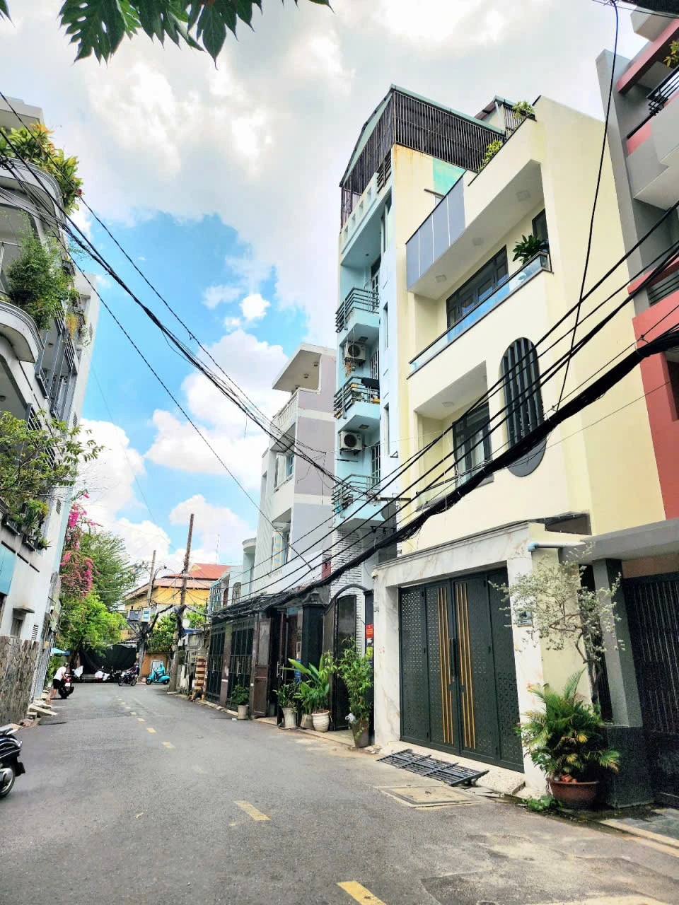 Bán nhà mặt tiền 90 Hiệp Nhất, Phường Tân Sơn Nhất, Tp Hồ Chí Minh giá 18 tỷ