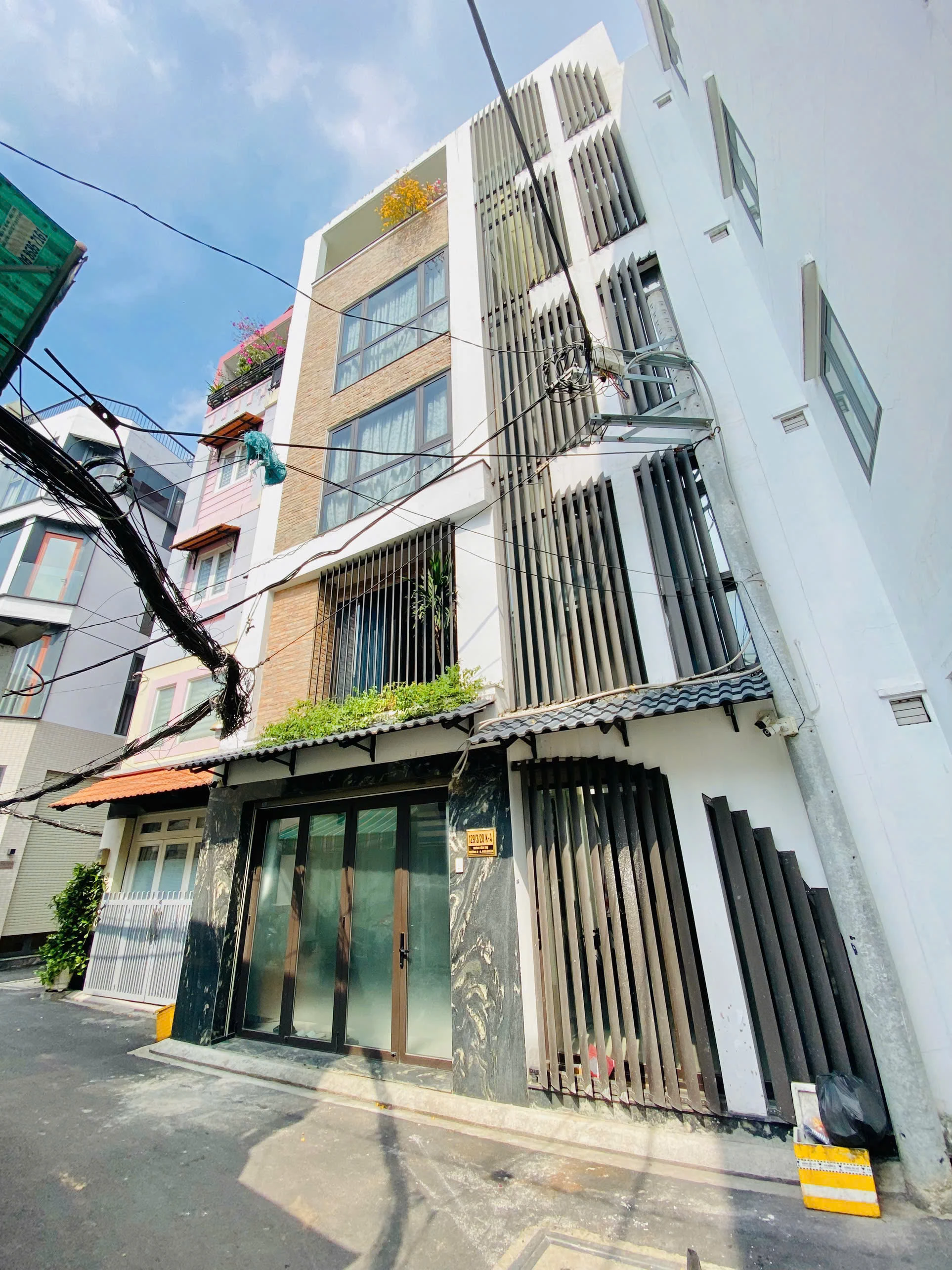 Bán  nhà 129/3/20A Hoàng Văn Thụ, Phường Phú Nhuận, Tp Hồ Chí Minh giá 15 tỷ  500 triệu