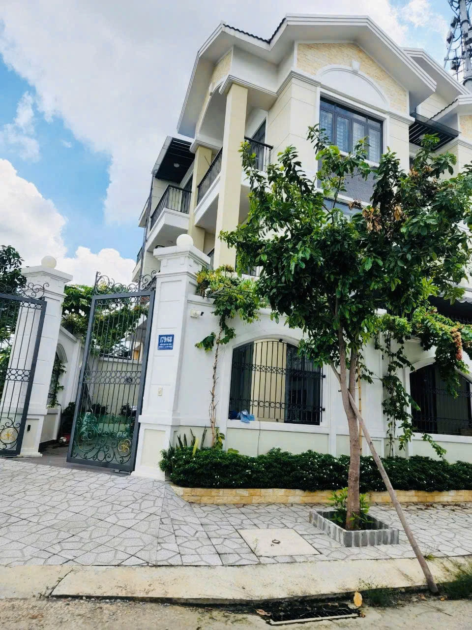 Bán Biệt thự 179/68 Bình Lợi, Phường Bình Lợi Trung, Tp Hồ Chí Minh giá 32 tỷ  500 triệu