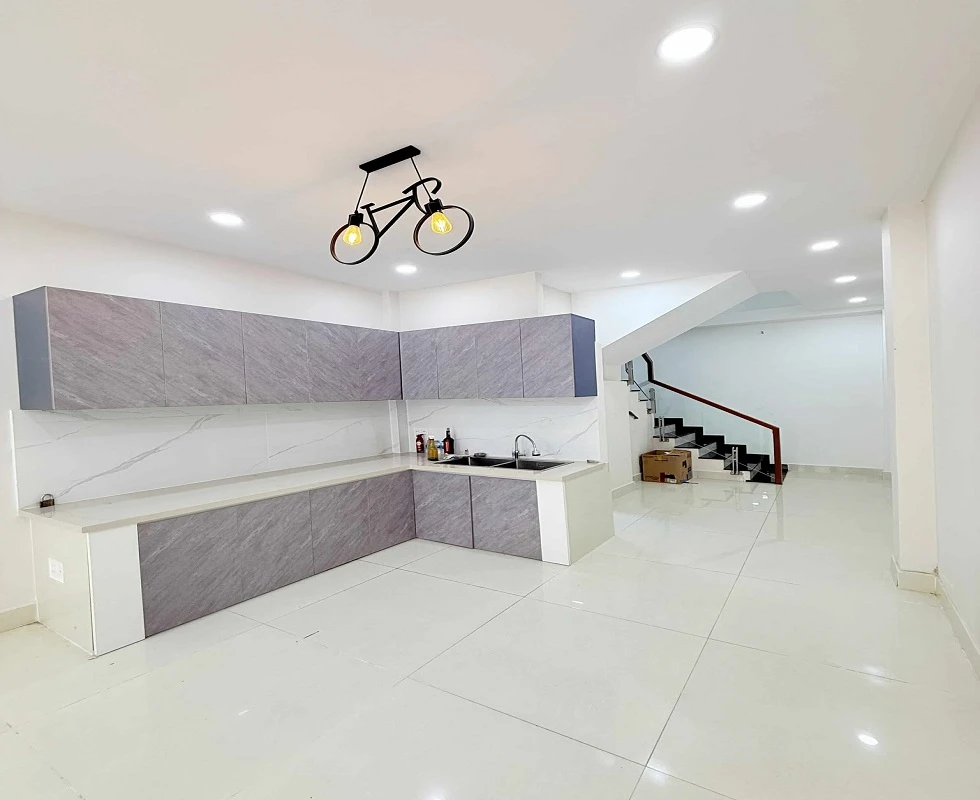 Bán nhà hẻm 3m, Trường Chinh, Phường Tân Bình, TP HCM, 43m2, 3 tầng, giá rẻ
