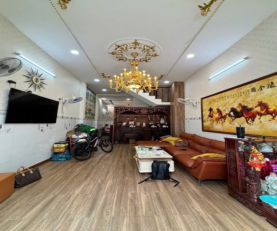 Bán nhà ngộp bank Chiến Lược, Bình Trị Đông A, Bình Tân cũ, 52m2, 5 tầng, đẹp keng