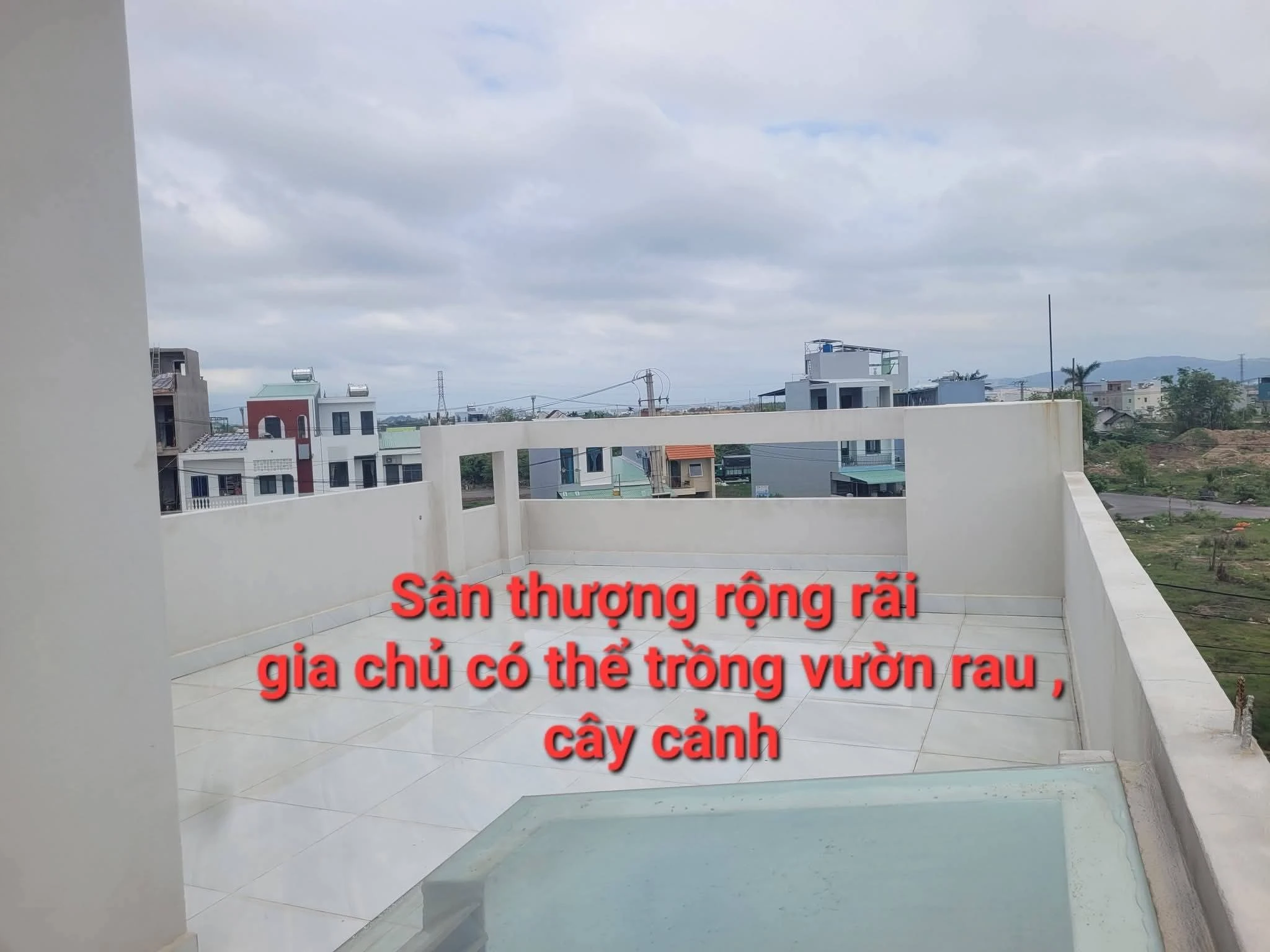 BÁN NHÀ 2 MÊ ĐẸP ĐỐI DIỆN CÔNG VIÊN – KV6 P. NHƠN BÌNH (QUY NHƠN ĐÔNG)