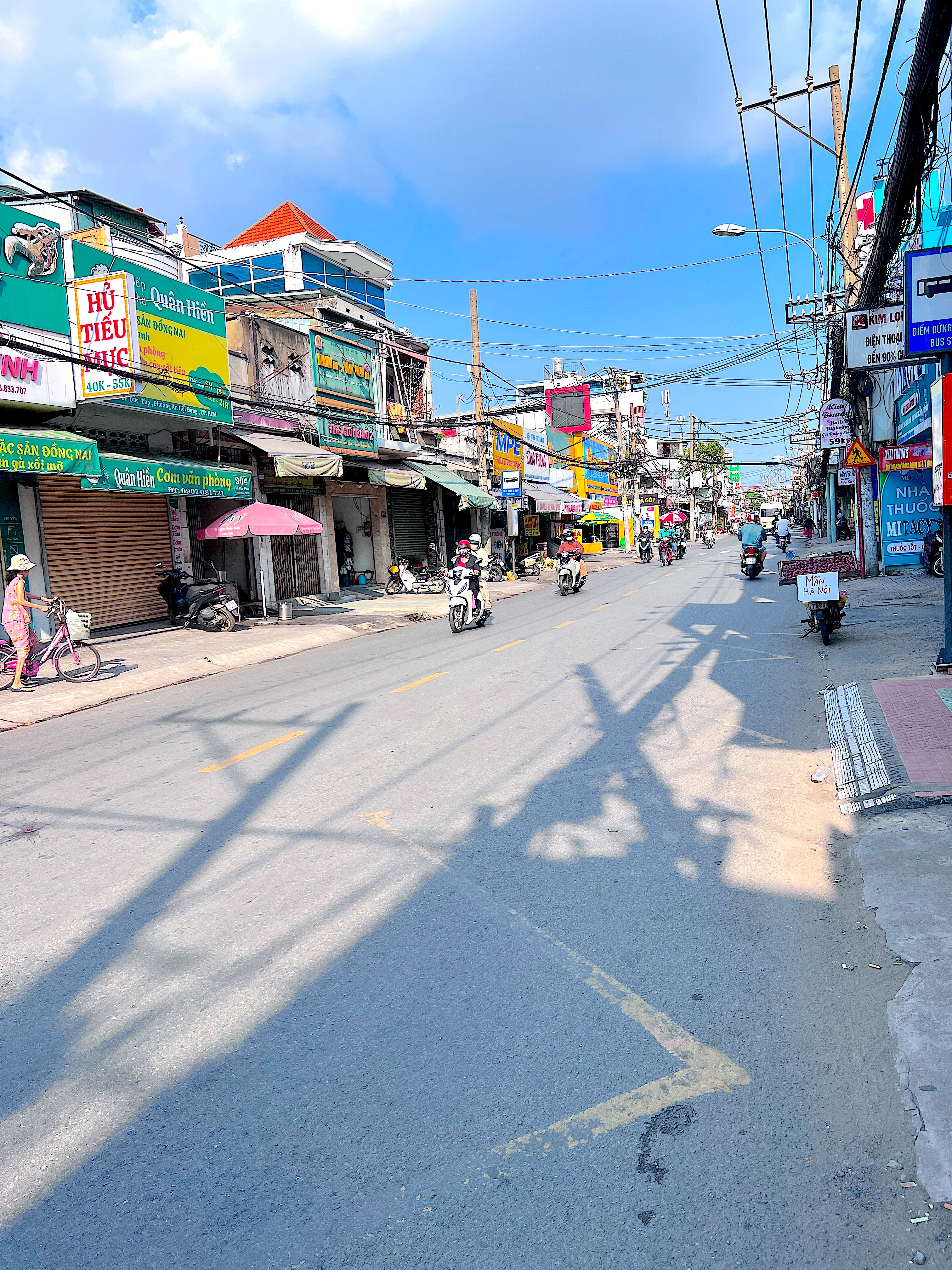 “ HIẾM CÓ “ MT CHỢ XÓM MỚI - LÊ ĐỨC THỌ – KD SÁNG CHIỀU – XH NGỦ TRONG NHÀ – NHỈNH 9 TỶ.
