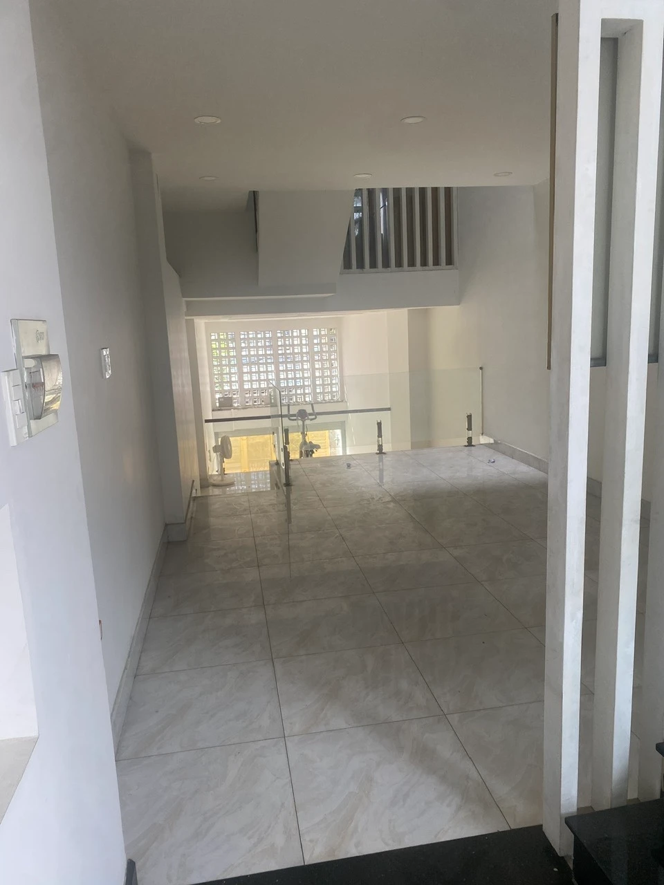 Bán nhà Quận 7 bán kính 500m Chợ, Bệnh viện, Trường học, Siêu thị, Cơ quan NN