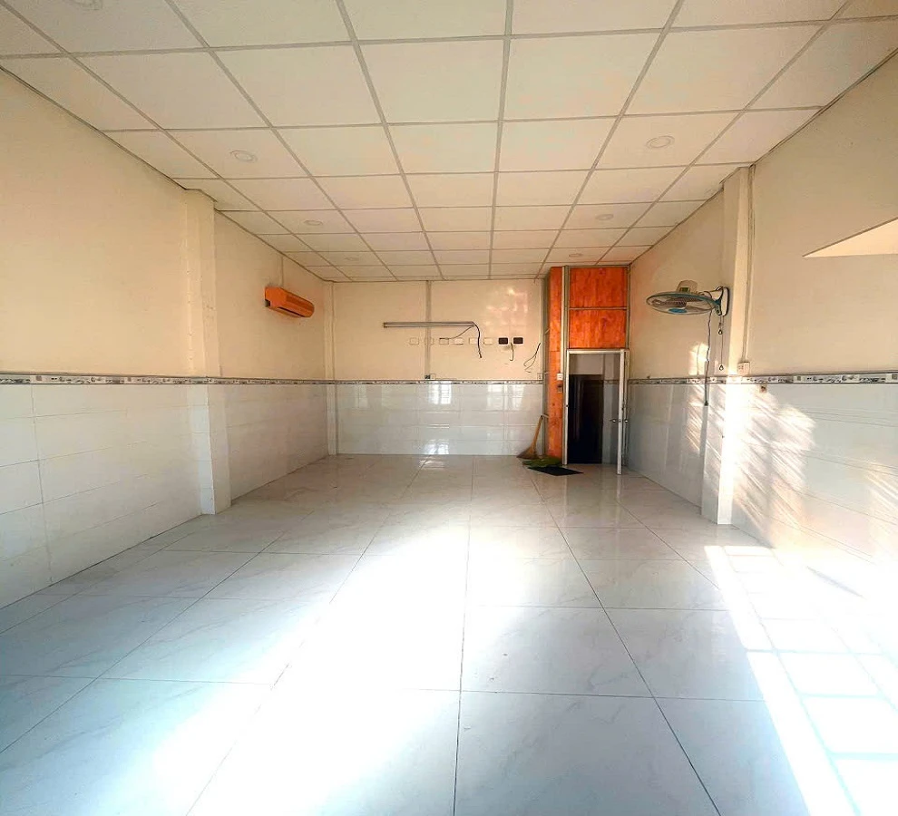 Bán nhà mặt tiền kinh doanh Nguyễn Đỗ Cung, P Tây Thạnh, TP HCM, 59m2. 2 tầng, giá rẻ
