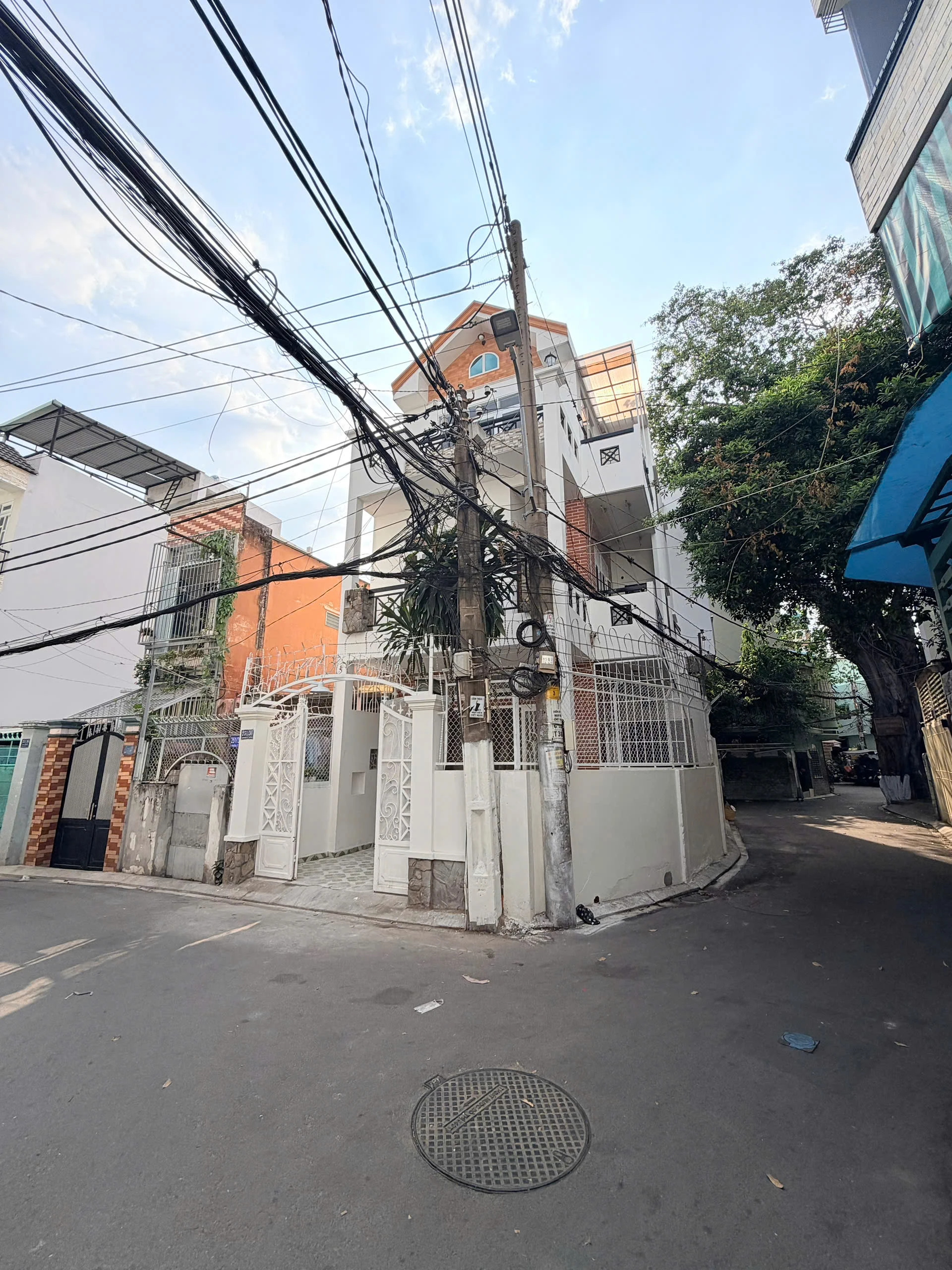 Bán nhà 251/30 Lê Quang Định, Phường Gia Định, Tp Hồ Chí Minh giá 15 tỷ  700 triệu