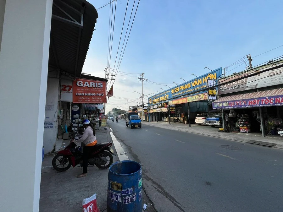 Bán nhà mặt tiền kinh doanh Phan Văn Hớn, Bà Điểm, Tp HCM, 164m2, 2 tầng, ngang 5m, giá rẻ