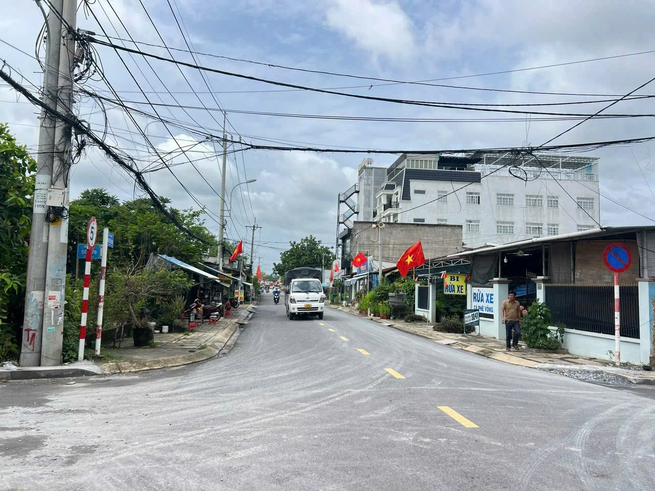 210 mét vuông đất Tân An Hội thổ cư sẵn, SHR 650 triệu