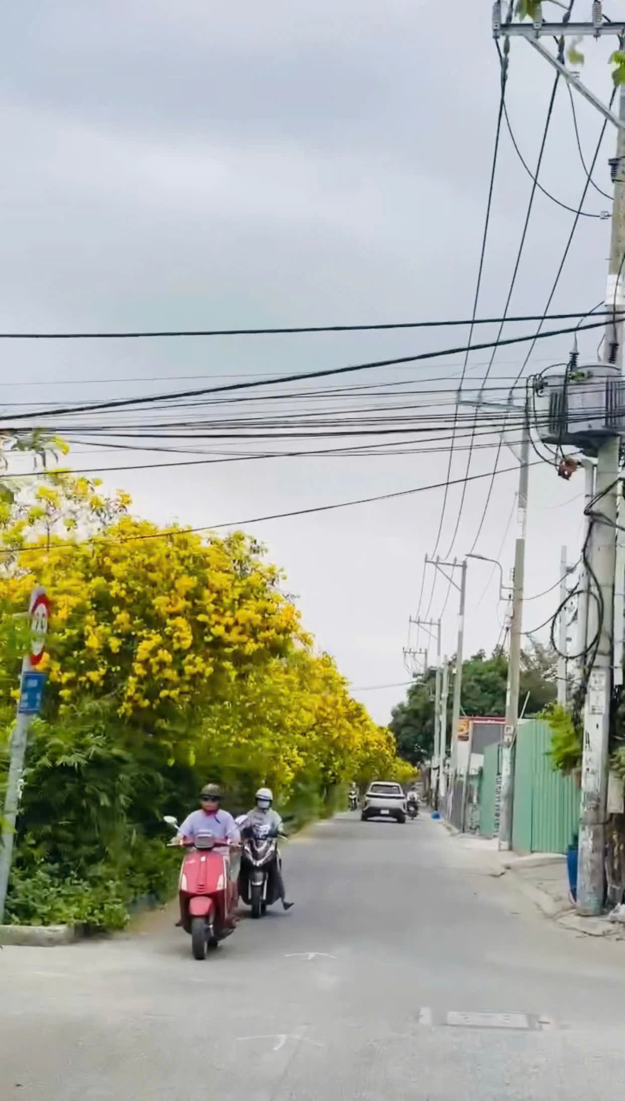 Bán lô góc 2 mặt tiền khu biệt thư view kênh đẹp và cực kỳ mát mẻ giá rẻ nhất khu vực  Q12 4 tỷ 350