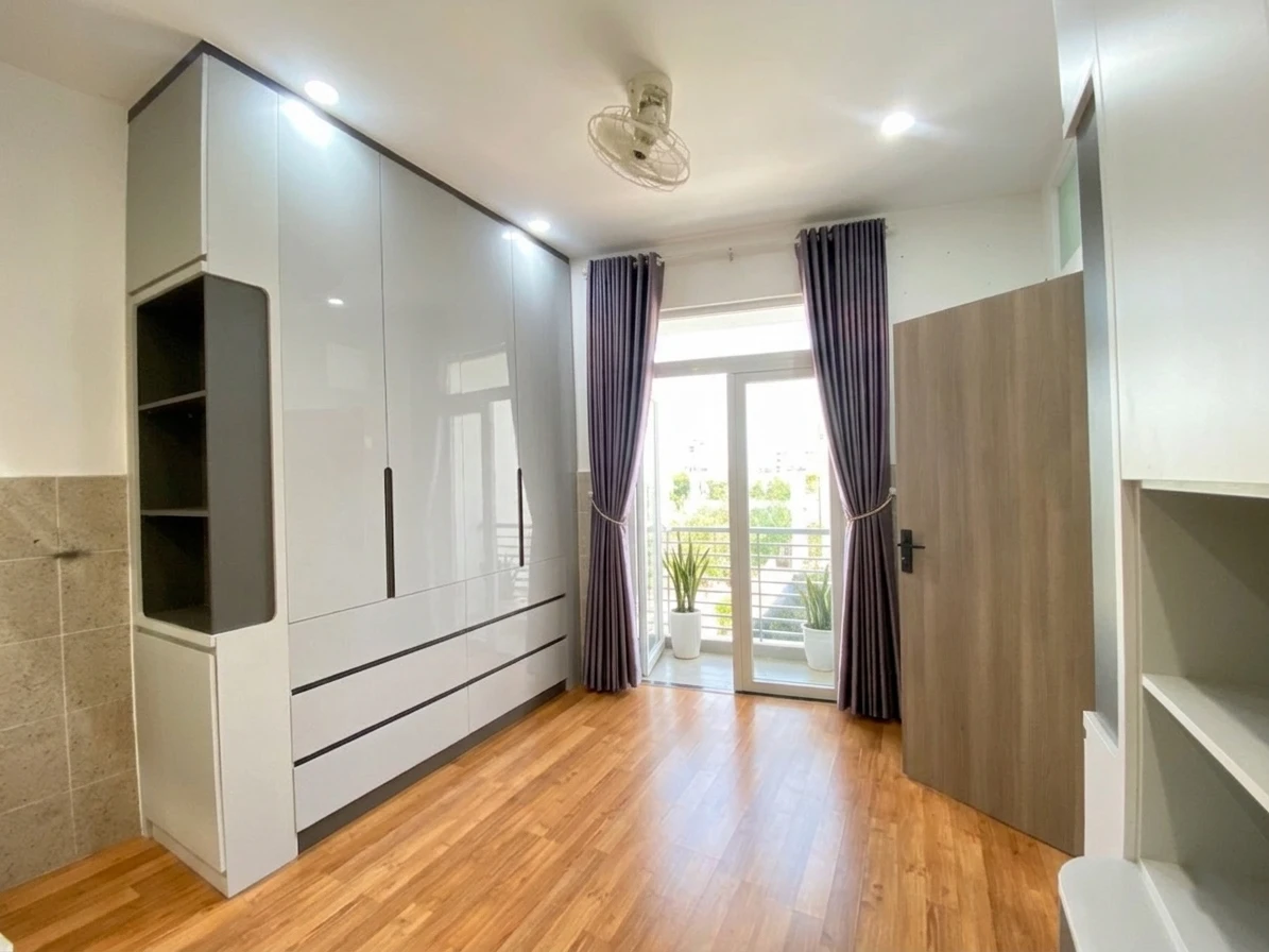 💰 NHỈNH 8 TỶ – LÔ GÓC CỰC THOÁNG – SÂN ĐẬU XE HƠI – SÁT CÔNG VIÊN LÊ THỊ RIÊNG
