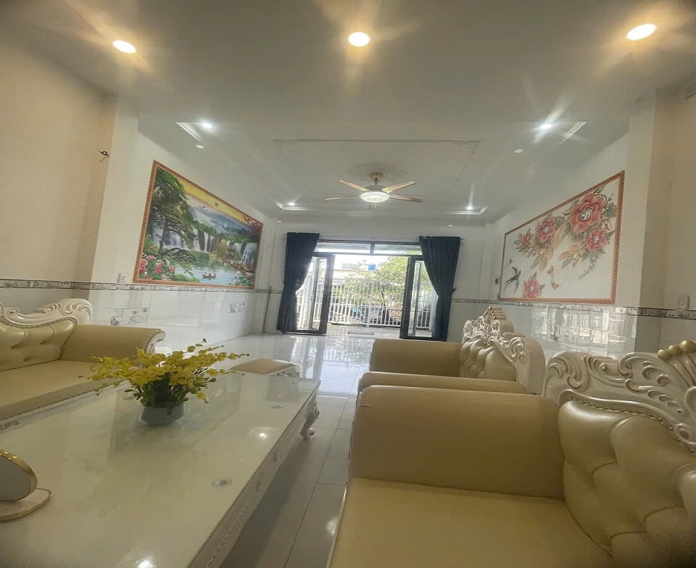 Bán nhà HXH Đông Lân 11B, Bà Điểm, TP HCM, 73m2, 2 tầng, giá cực rẻ