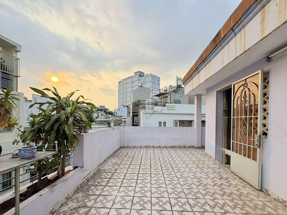 Bán nhà hạ1.9 tỷ, Cô Bắc, P.Cầu Kiệu,TP HCM,145m2. 3 tầng, ngang 8,9m, nở hậu, nhỉnh 13 tỷ