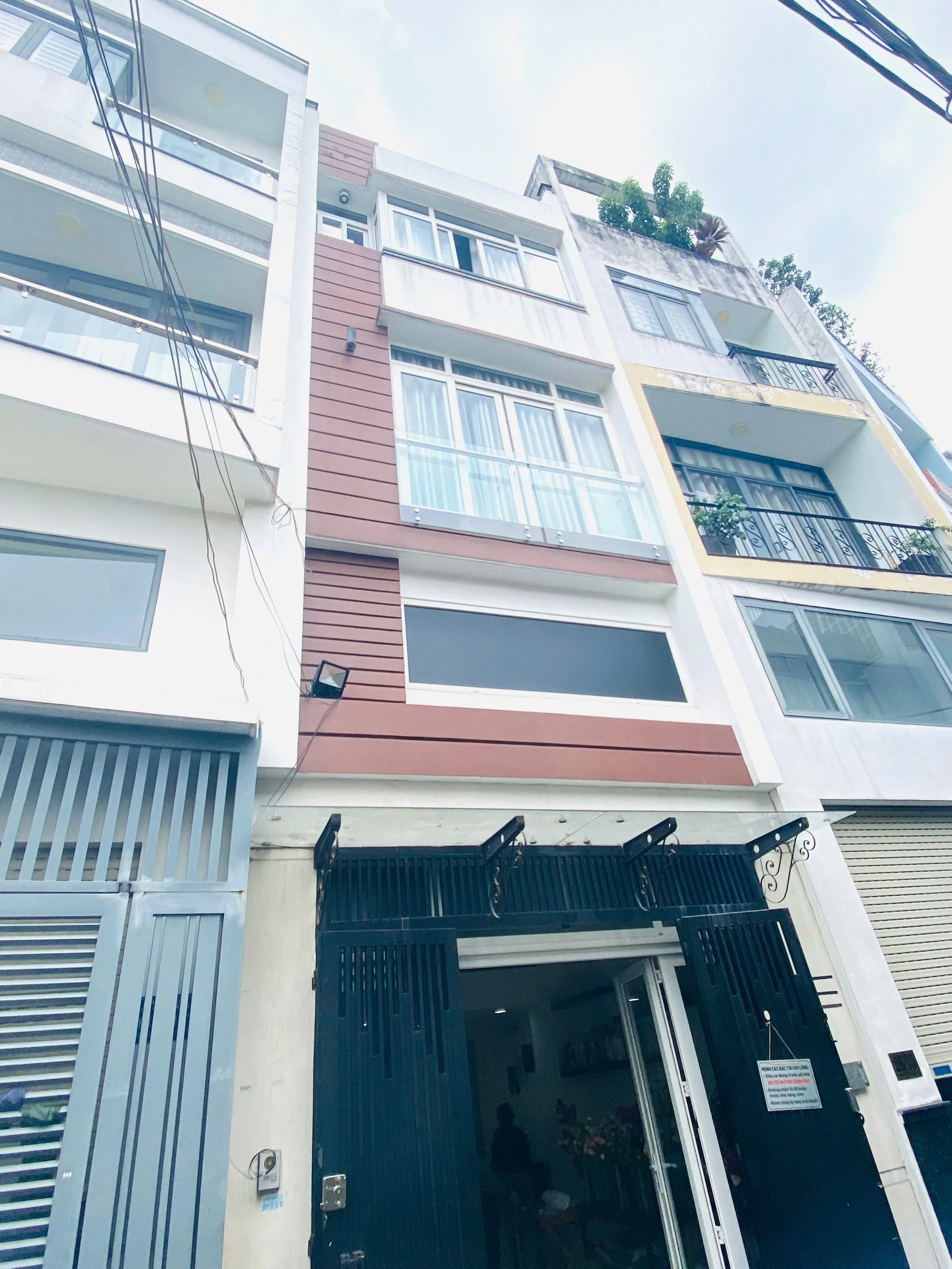 Bán nhà 26/33 Huỳnh Đình Hai, Phường Bình Thạnh, Tp Hồ Chí Minh giá 11 tỷ  500 triệu