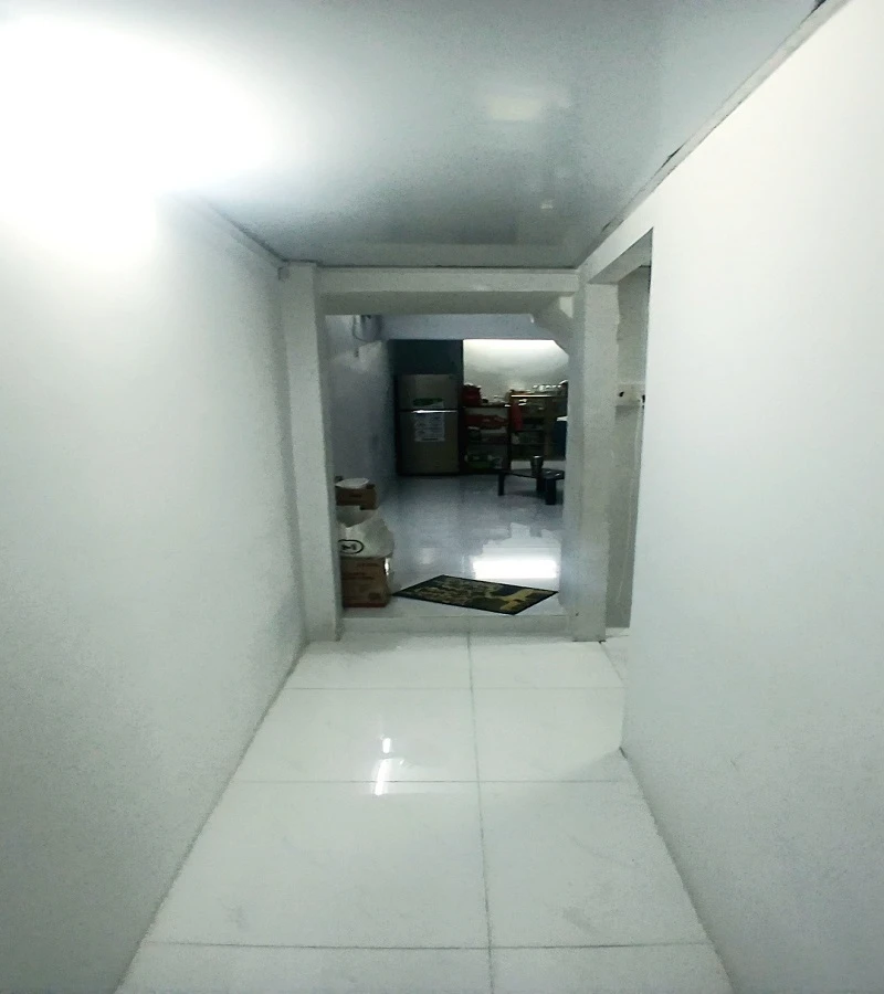 Bán căn hộ CC mặt tiền Trần Phú ngay ngã 4 Nguyễn Tri Phương, P7, Q5, 59m2, 2 tầng