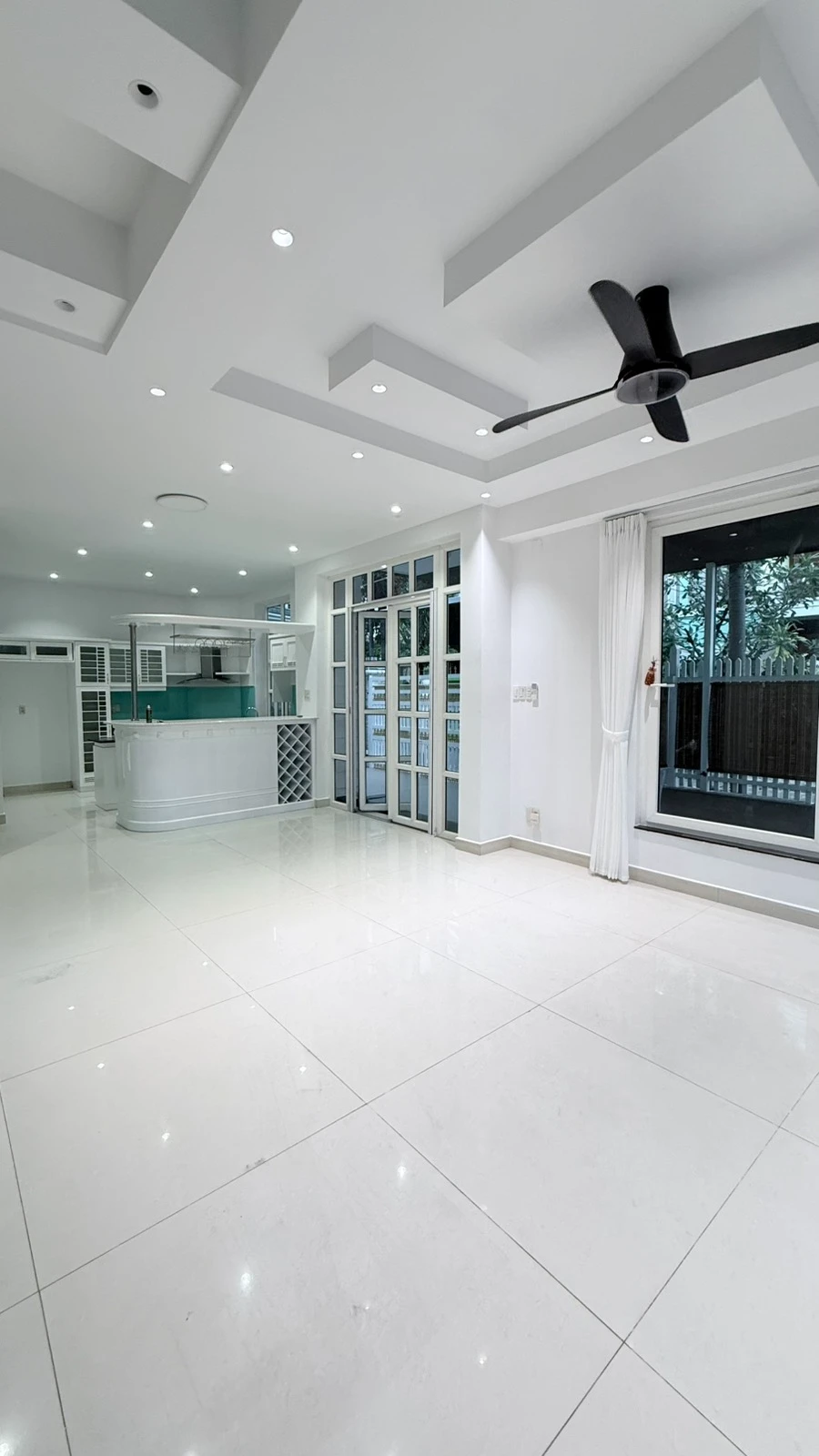 cho thuê dài hạn biệt thự tại khu compound Sadeco Sông Ông Lớn giá 60 tỷ