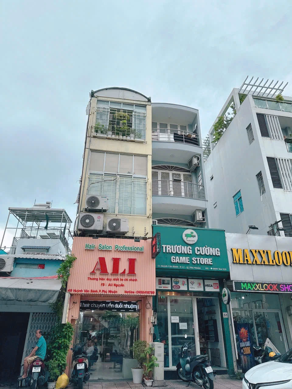 Bán nhà mặt tiền 49 Huỳnh Văn Bánh, Phường Phú Nhuận, Tp Hồ Chí Minh giá 10 tỷ  900 triệu