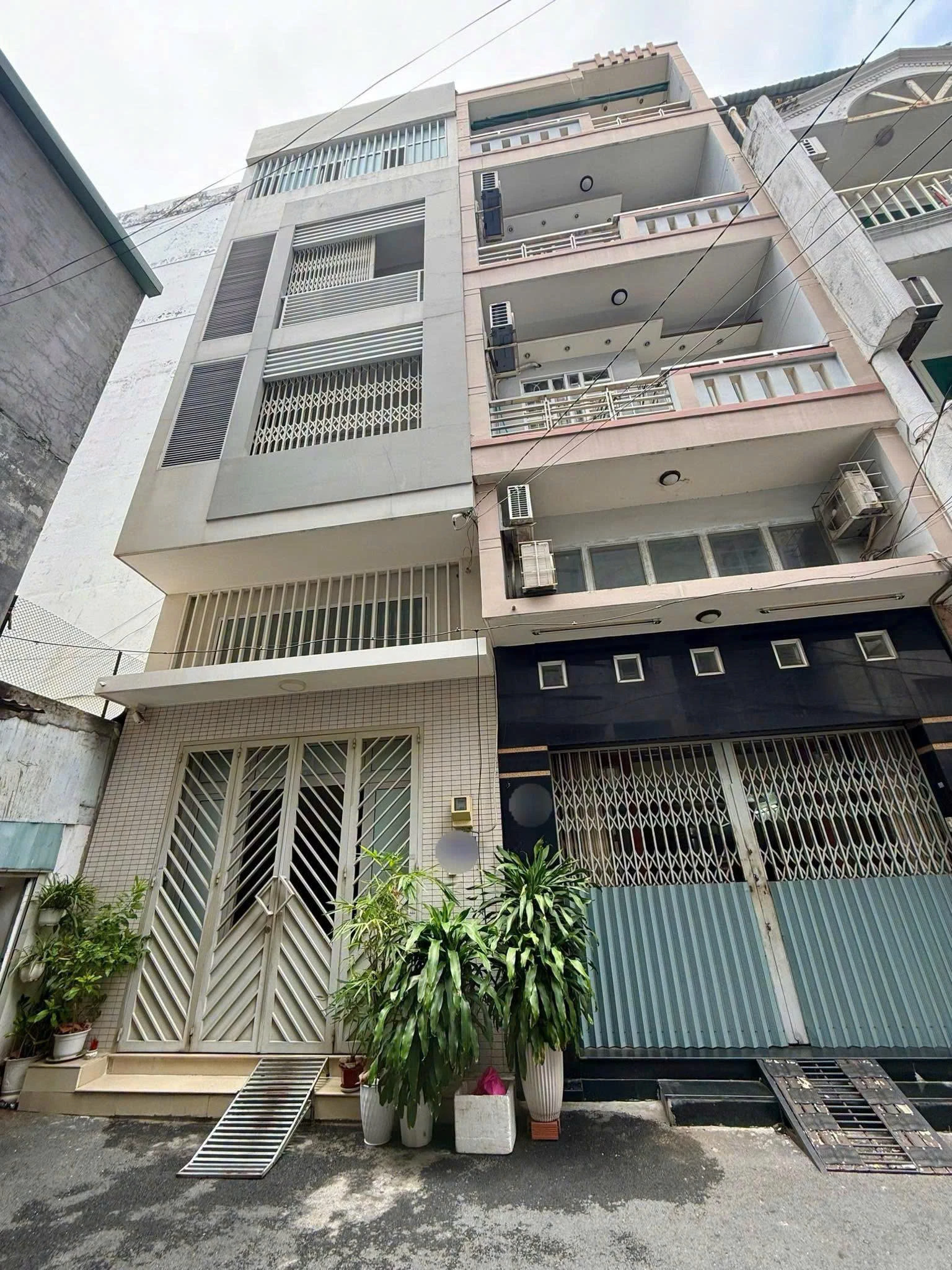 Bán nhà riêng 585/4e Sư Vạn Hạnh, Phường Hòa Hưng, Tp Hồ Chí Minh giá 18 tỷ  500 triệu