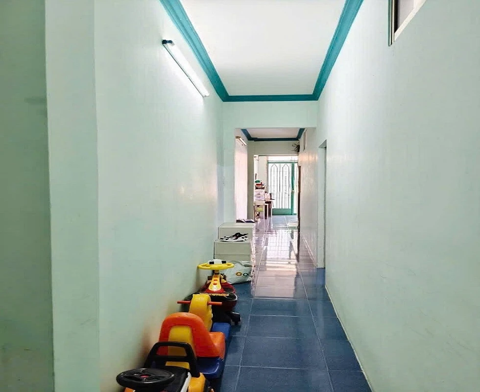 Bán nhà HXH 8m Thoại Ngọc Hầu, Phú Thạnh, TPHCM, 88m2, 3 tầng, giá rẻ