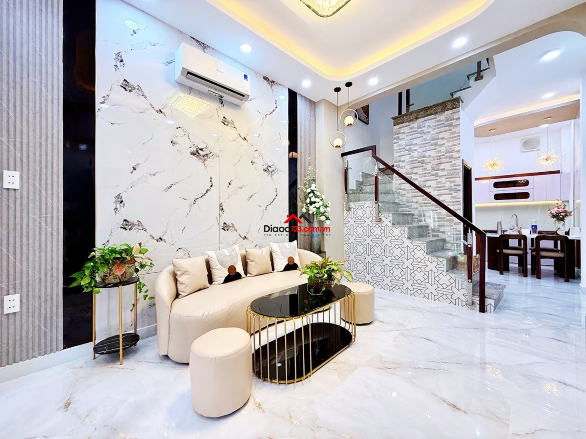 Nhà mới đường phan xích long sát bên bv hoàn mỹ, khu vực dân trí cao & an ninh
