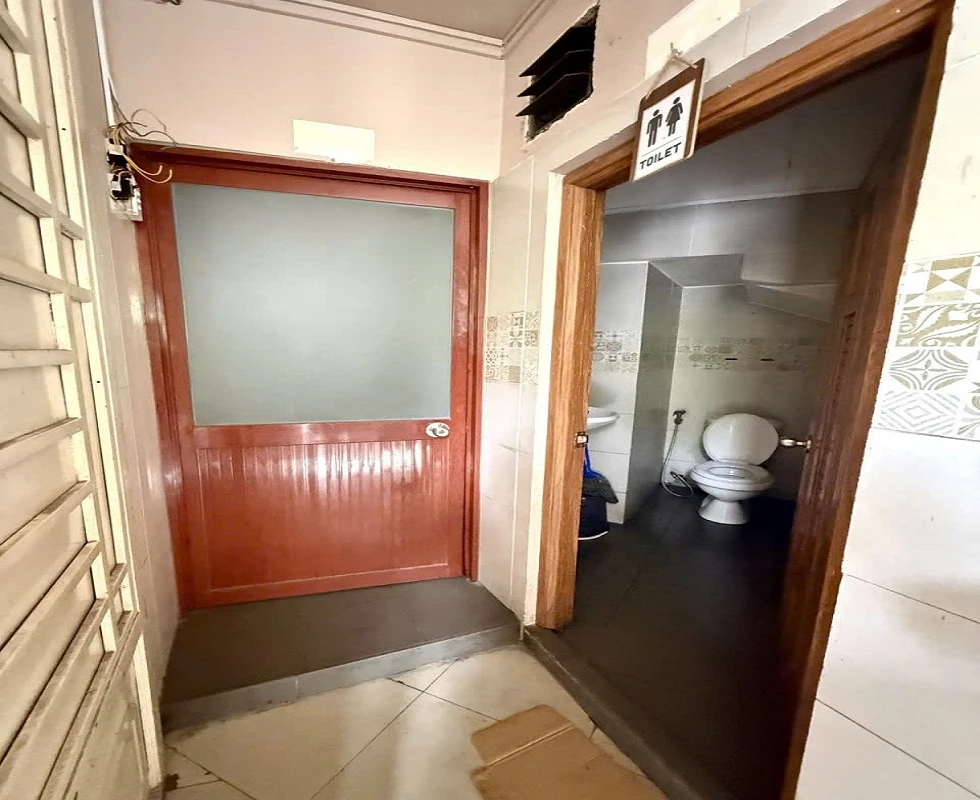 Bán nhà MT KD hạ chào 3.5tỷ, Trường Sa, P14, Phú Nhuận, 83m2, 4 tầng, ngang 16.5m
