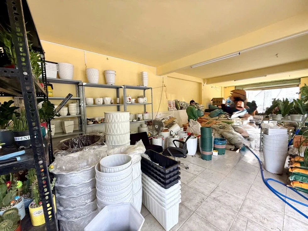 Bán nhà MT KD hạ chào 3.5tỷ, Trường Sa, P14, Phú Nhuận, 83m2, 4 tầng, ngang 16.5m