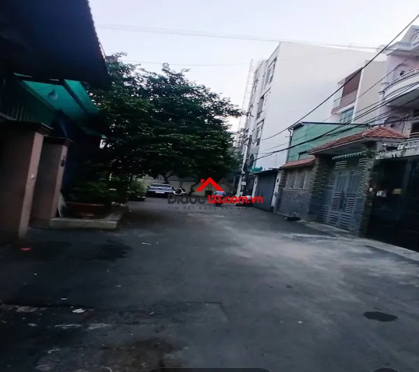 Bán nhà hxh gò dầu, tân quý, tân phú, 90m2, 4 tầng, chỉ sau căn mặt tiền