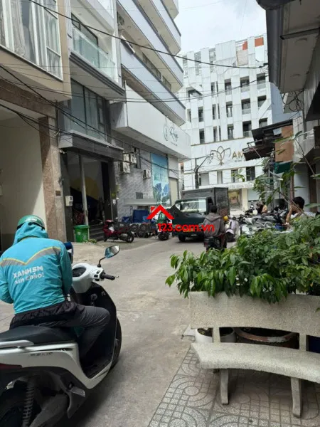 Bán toà nhà 324/1/4 lý thường kiệt, phường hòa hưng, tp hồ chí minh giá 38 tỷ