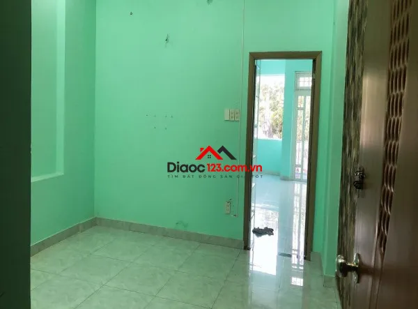 Bán nhà mặt tiền kinh doanh nguyễn thái bình, p4, tân bình, 72m2, 3 tầng. 6 phòng ngủ