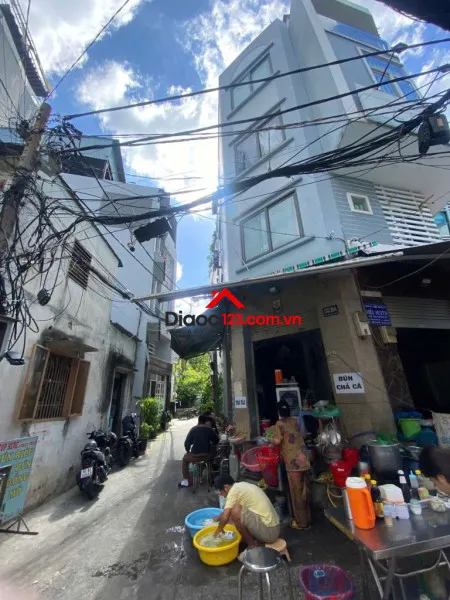 Bán nhà 2 mặt tiền 135/20a nguyễn hữu cảnh, 9,8 tỷ, 73m2 siêu hot