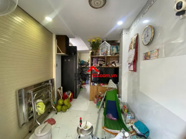 Bán nhà 2 mặt tiền 135/20a nguyễn hữu cảnh, 9,8 tỷ, 73m2 siêu hot