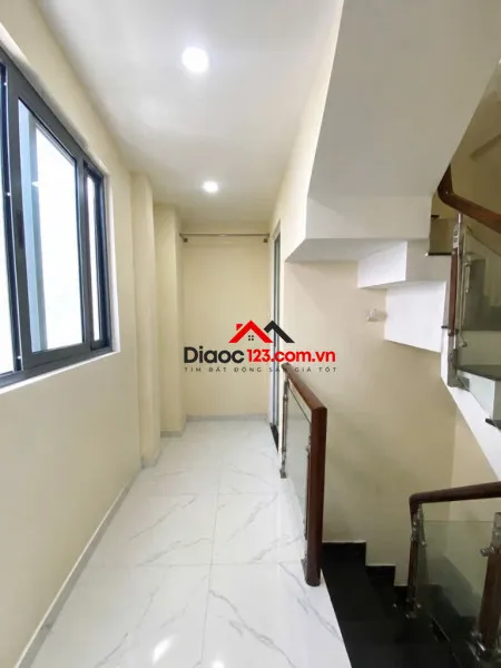 Bán nhà 2 mặt tiền 135/20a nguyễn hữu cảnh, 9,8 tỷ, 73m2 siêu hot