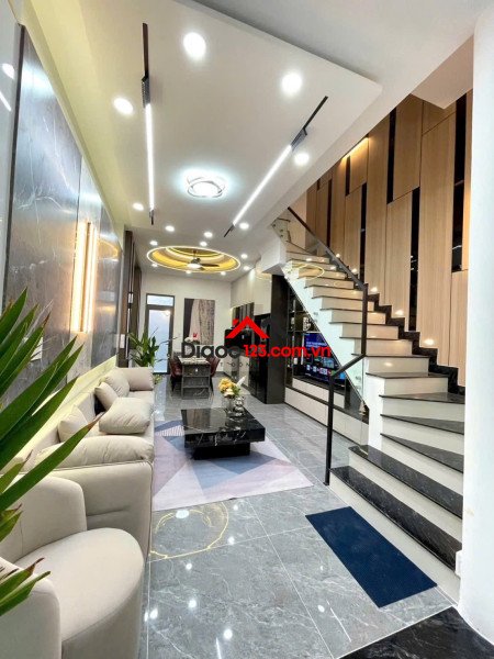 Bán nhà 1 trệt 2 lầu sân thượng gần tu viện khánh an an phú đông