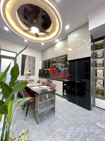 Bán nhà 1 trệt 2 lầu sân thượng gần tu viện khánh an an phú đông