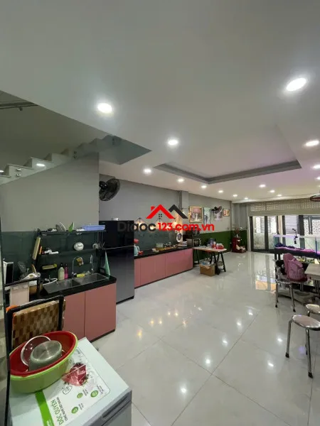 🔥 bán nhà phố 6 tầng – đường 13m, kđt vạn phúc city 🔥