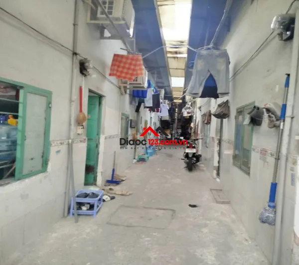 Bán nhà mật tiền kinh doanh tiền lân 13, bà điểm, tphcm, 224m2, 2 tầng, ngang 8m
