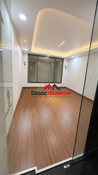 Bán nhà mặt tiền 76 nguyễn văn thương, phường thạnh mỹ tây, tp hồ chí minh giá 25 tỷ  800 triệu