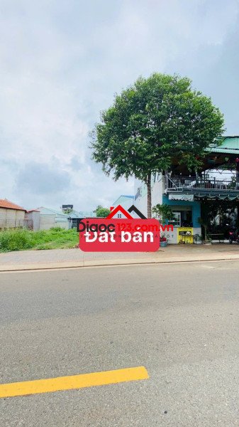 Cần bán lô đất lê duẩn trung tâm đất đỏ, đường nhựa vỉa hè 23m, cạnh quán cà phê lớn