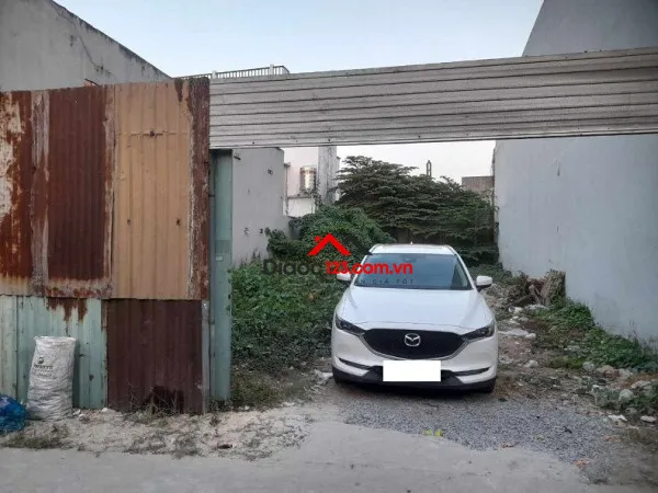 Bán đất ful thổ cư 2 mặt tiền thới tam thôn 9, hóc môn, 673m2, ngang 9,5m.