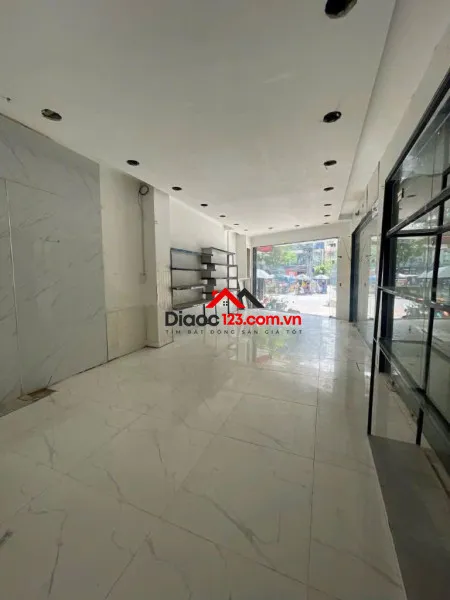 Bán nhà mặt tiền 400d lê văn sỹ, phường nhiêu lộc, tp hồ chí minh giá 33 tỷ