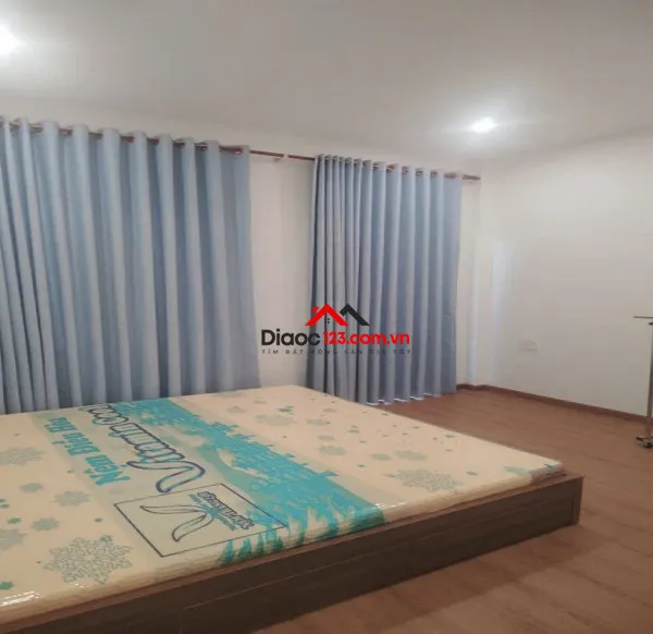 Án nhà hxh hoà bình, phú thạnh, tân phú cũ, 34m2, 2 tầng mới cong, tặng nội thất