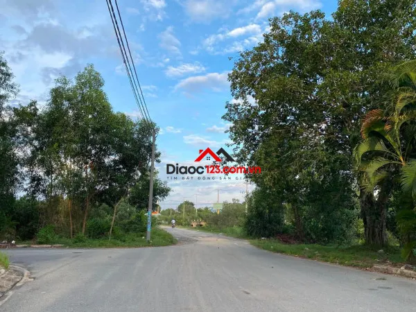 Bán đất nền view kênh sông 100 m 2 giá 1,45 tỷ còn thương lượng