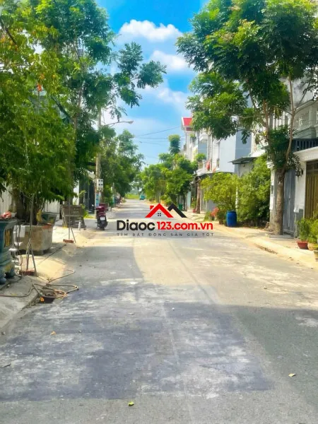 Bán đất nền view kênh sông 100 m 2 giá 1,45 tỷ còn thương lượng